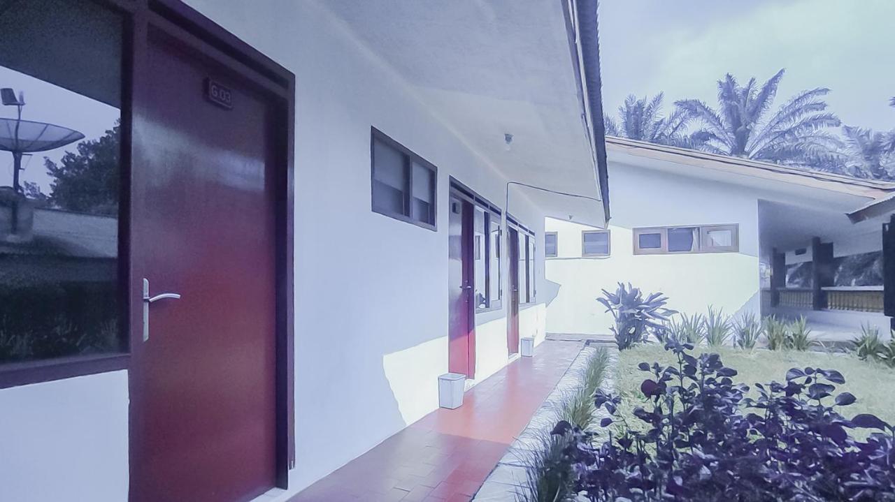 Burangrang Village Mitra Reddoorz Bogor Exterior photo
