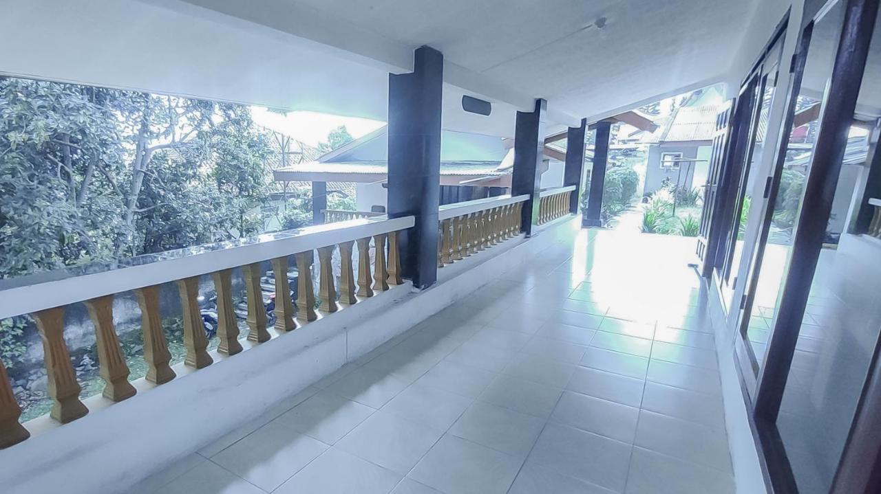 Burangrang Village Mitra Reddoorz Bogor Exterior photo