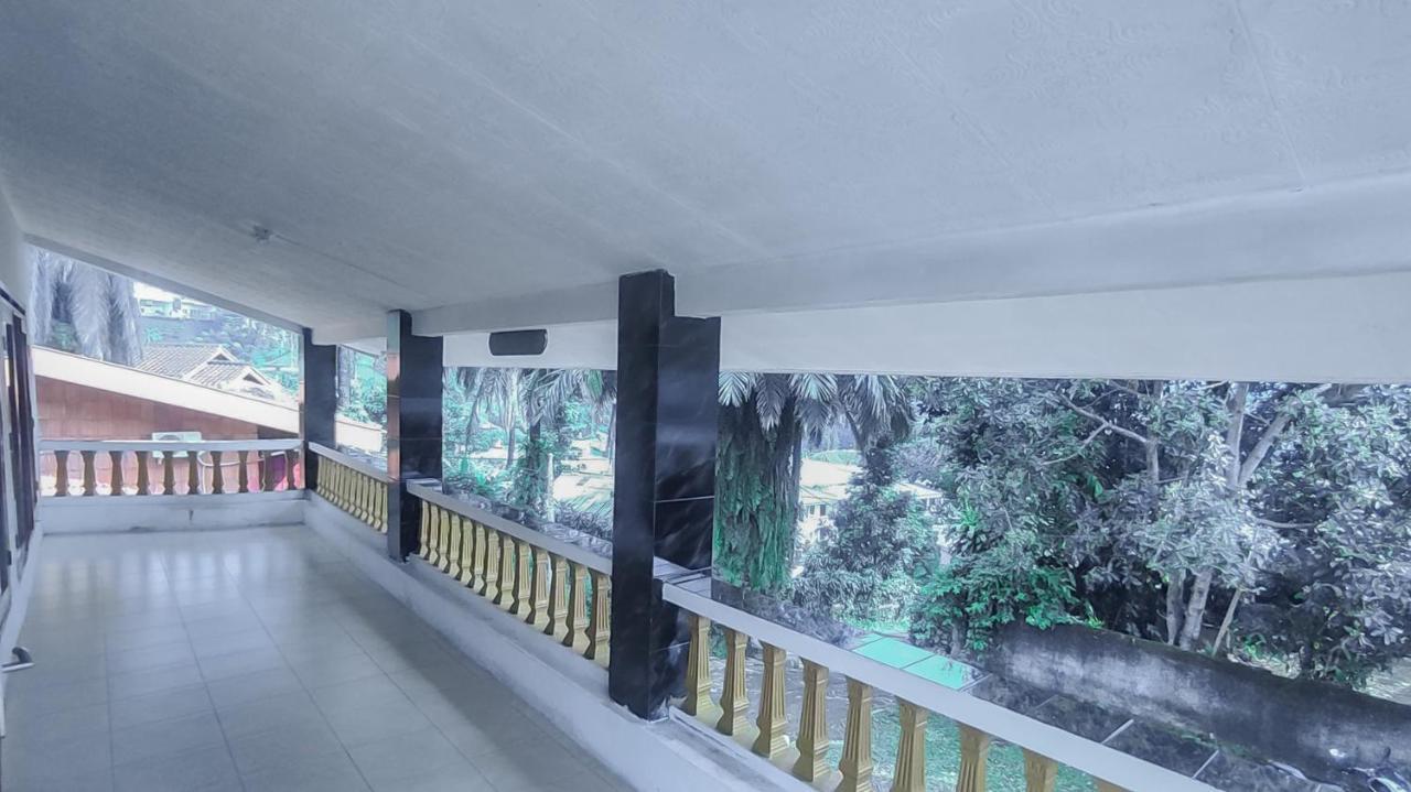Burangrang Village Mitra Reddoorz Bogor Exterior photo